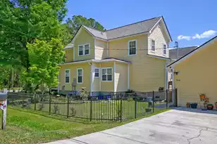202 Pine Street W, Summerville, SC 29485 - Photo 39