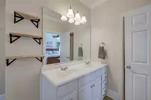 202 Pine Street W, Summerville, SC 29485 - Photo 27