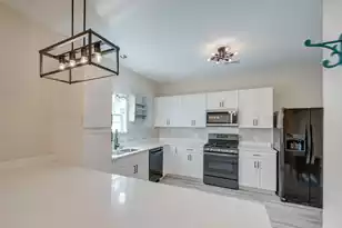 202 Pine Street W, Summerville, SC 29485 - Photo 63
