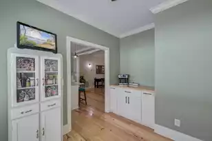 202 Pine Street W, Summerville, SC 29485 - Photo 7