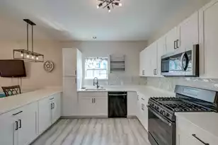 202 Pine Street W, Summerville, SC 29485 - Photo 65