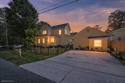 202 Pine Street W, Summerville, SC 29485 - Photo 17