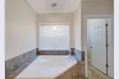202 Pine Street W, Summerville, SC 29485 - Photo 25
