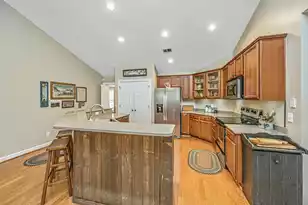 2002 Gunpowder Ct, Summerville, SC 29485 - Photo 15