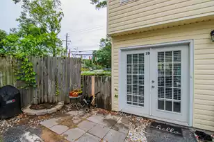 1423 Ashley River Road, Charleston, SC 29407 - Photo 11