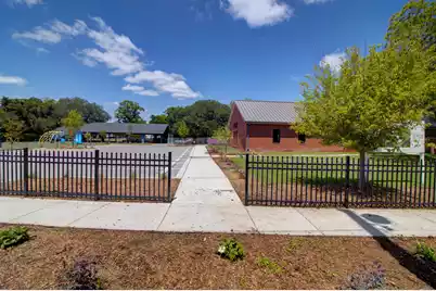 2009 Arbutus Avenue, Charleston, SC 29405 - Photo 33