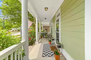 220 Crossandra Ave, Summerville, SC 29483 - Photo 9