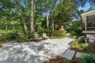 686 Cain Dr, Mount Pleasant, SC 29464 - Photo 35