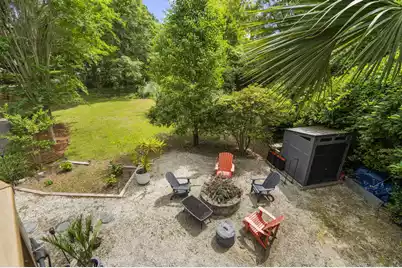 2069 Saint James Drive, Charleston, SC 29412 - Photo 9
