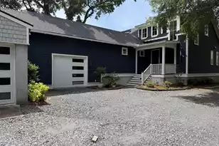 960 McCants Dr, Mount Pleasant, SC 29464 - Photo 31