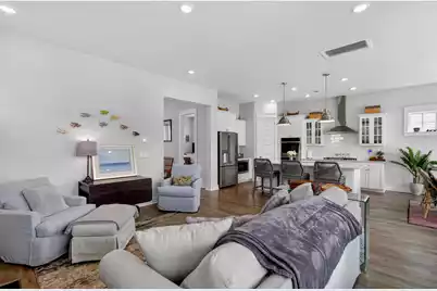 1823 Agate Bay Drive, Mount Pleasant, SC 29466 - Photo 11