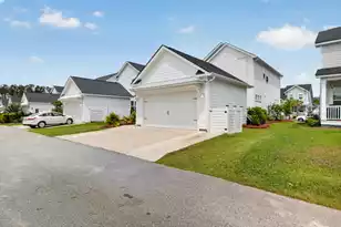 1823 Agate Bay Dr, Mount Pleasant, SC 29466 - Photo 47