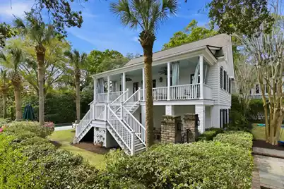 207 Pitt Street, Mount Pleasant, SC 29464 - Photo 15