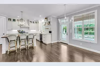 2205 Old Jay Lane, Mount Pleasant, SC 29466 - Photo 9