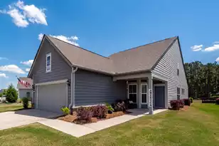 618 Daffodil Ct, Summerville, SC 29486 - Photo 1