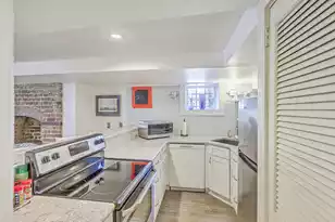 11 George St, Charleston, SC 29401 - Photo 37