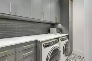 34 Rose Ln, Charleston, SC 29403 - Photo 13