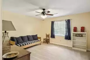 1529 Strathmore Ln, Mount Pleasant, SC 29464 - Photo 23