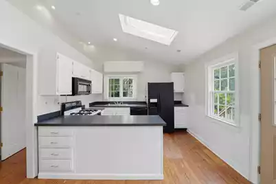 215 Hudson Avenue W, Folly Beach, SC 29439 - Photo 15