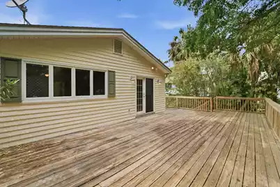 215 Hudson Avenue W, Folly Beach, SC 29439 - Photo 33