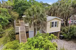 215 Hudson Ave W, Folly Beach, SC 29439 - Photo 1
