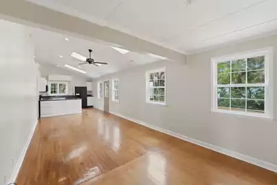 215 Hudson Avenue W, Folly Beach, SC 29439 - Photo 9