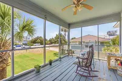 1726 Ashley Avenue E, Folly Beach, SC 29439 - Photo 11