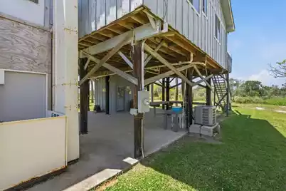 1726 Ashley Avenue E, Folly Beach, SC 29439 - Photo 41