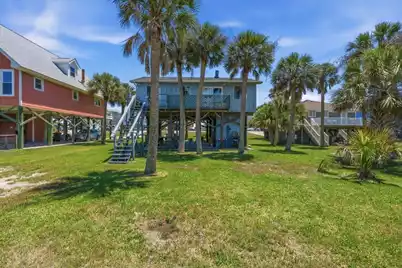 1726 Ashley Avenue E, Folly Beach, SC 29439 - Photo 55