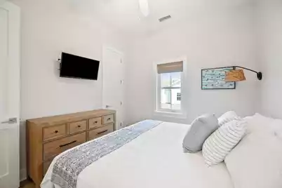 108 Hudson Avenue E, Folly Beach, SC 29439 - Photo 31
