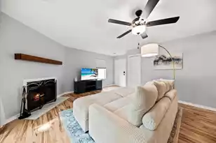 7910 Timbercreek Ln, North Charleston, SC 29418 - Photo 7