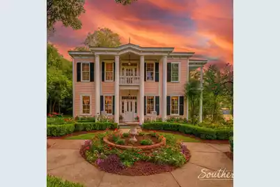 301 Richardson Avenue Avenue E, Summerville, SC 29483 - Photo 1