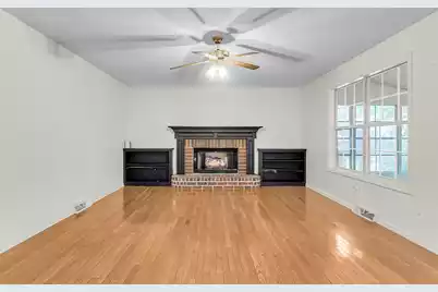 109 Hulton Lane, Summerville, SC 29485 - Photo 5