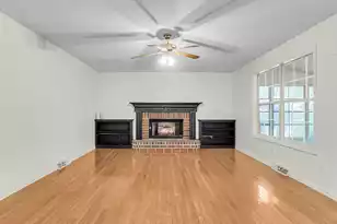 109 Hulton Ln, Summerville, SC 29485 - Photo 5