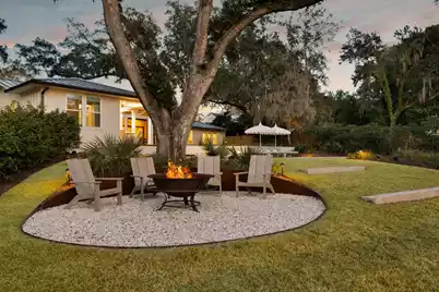 319 Hobcaw Drive, Mount Pleasant, SC 29464 - Photo 9