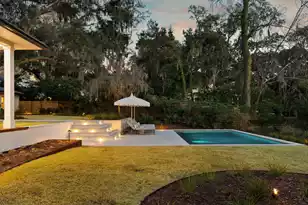 319 Hobcaw Dr, Mount Pleasant, SC 29464 - Photo 75