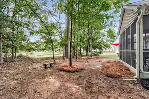 621 Beverly Dr, Summerville, SC 29485 - Photo 9