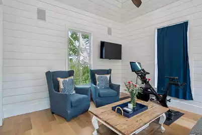 967 Royall Avenue, Mount Pleasant, SC 29464 - Photo 63