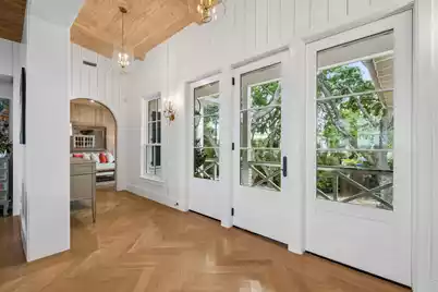 967 Royall Avenue, Mount Pleasant, SC 29464 - Photo 11