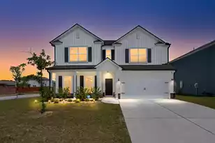 422 Ambrose Dr, Summerville, SC 29486 - Photo 1