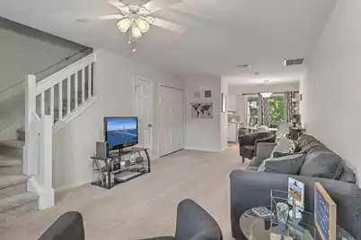 7982 Shadow Oak Drive, North Charleston, SC 29406 - Photo 3