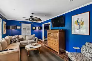 739 Shamrock Ln, Charleston, SC 29412 - Photo 17