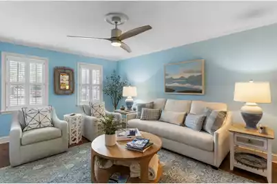 20 Charlestowne Court, Charleston, SC 29401 - Photo 11
