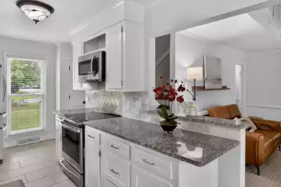 27 Westside Drive, Charleston, SC 29412 - Photo 13