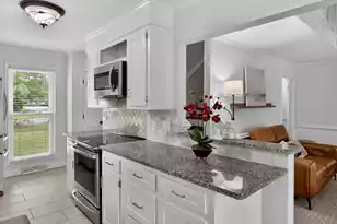 27 Westside Dr, Charleston, SC 29412 - Photo 13