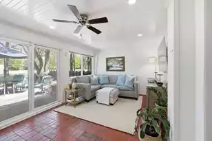 1004 Ventura Pl, Mount Pleasant, SC 29464 - Photo 21