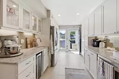 1004 Ventura Place, Mount Pleasant, SC 29464 - Photo 13