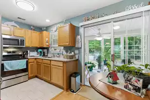 8124 Shadow Oak Dr, North Charleston, SC 29406 - Photo 7