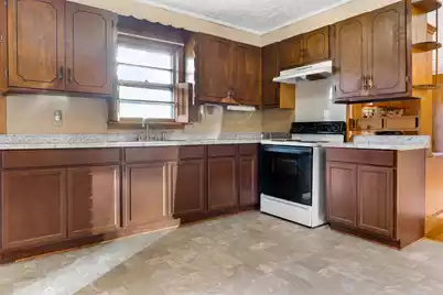 1221 Glenrobinson Lane, Orangeburg, SC 29115 - Photo 9