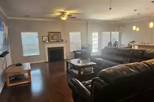 447 Whispering Breeze Ln, Summerville, SC 29486 - Photo 5